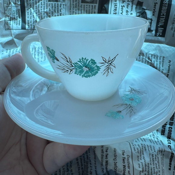 Floral Teacup and Saucer Set - Picture 1 of 1